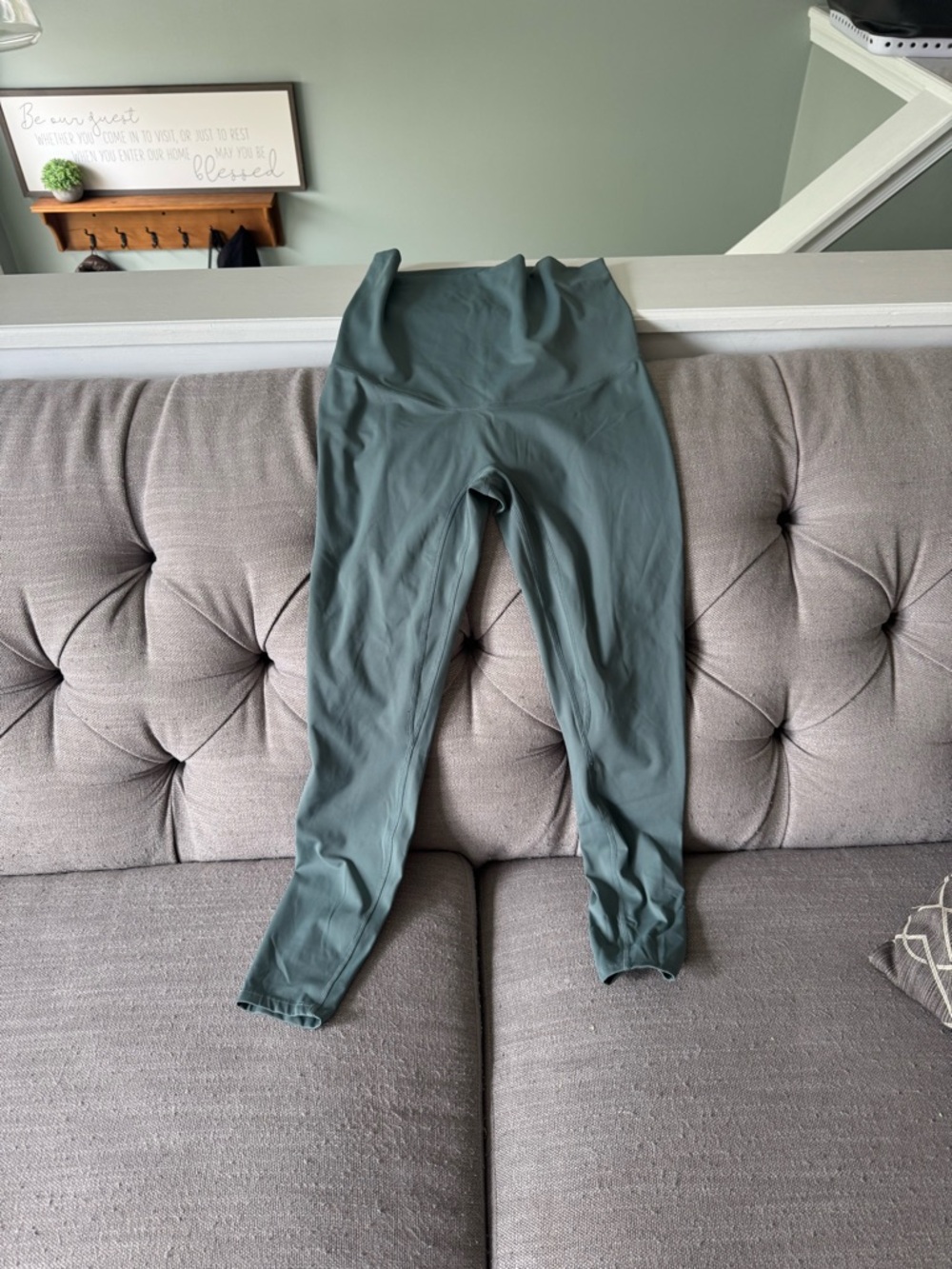 Poshdiva Seamless maternity Active Leggings in Sage Green